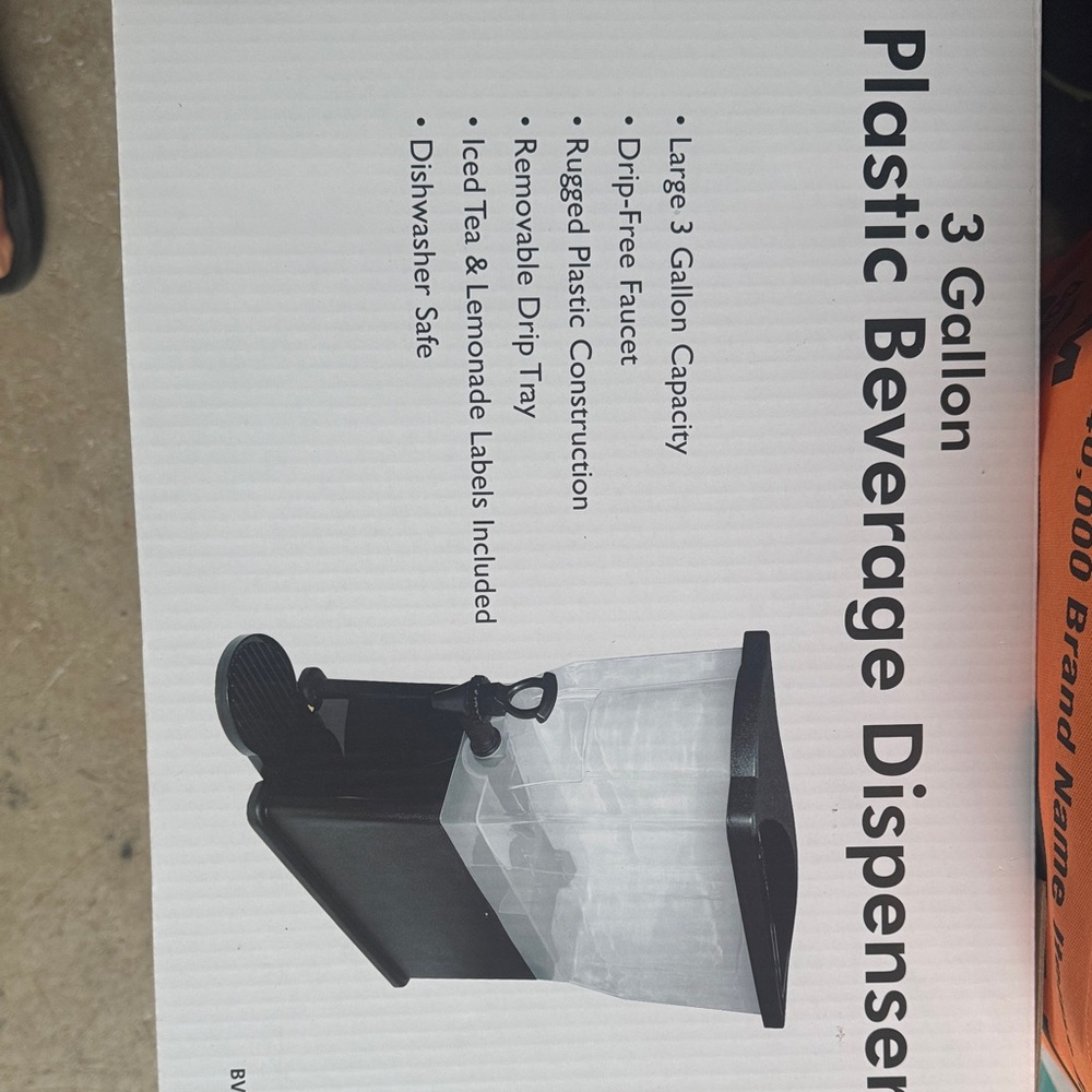 3 Gallon Plastic Beverage Dispenser